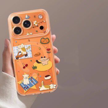 The Crow Cat phone case is compatible with iPhone 16/17